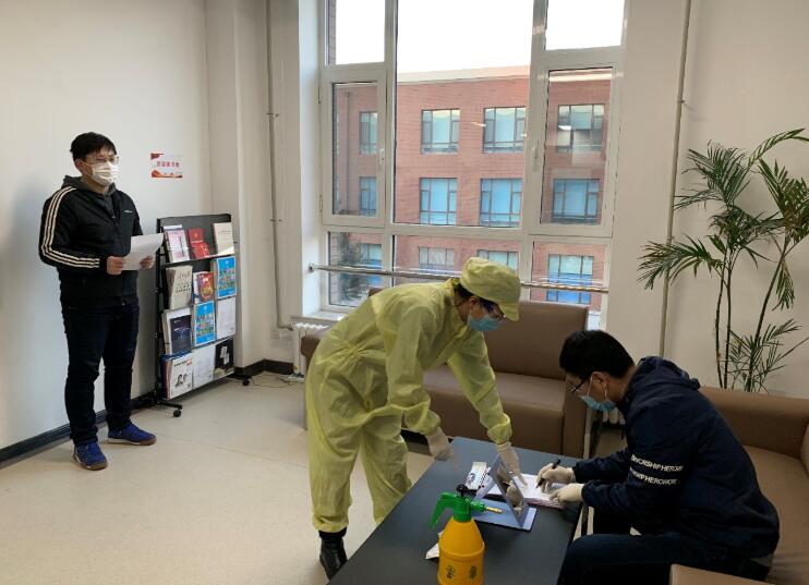 長光華大黨支部組織員工進行新型冠狀病毒 核酸檢測確保復工安全